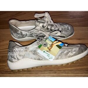 REMONTE Soft Shoes Women's Floral‎ Size 6.5 BNWT